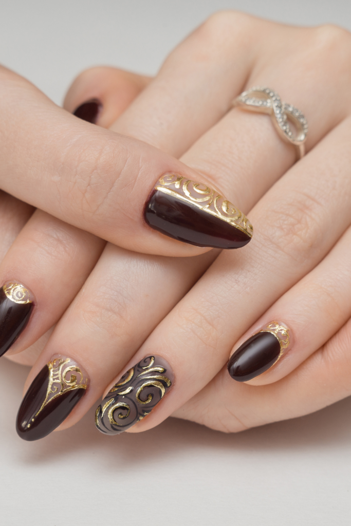 black gold nail art