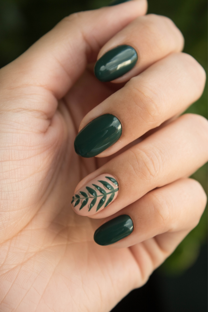 green holiday festive nails