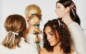 30 Enchanting Hair Ribbon Styles For The Best Coquette Aesthetic - Chic
