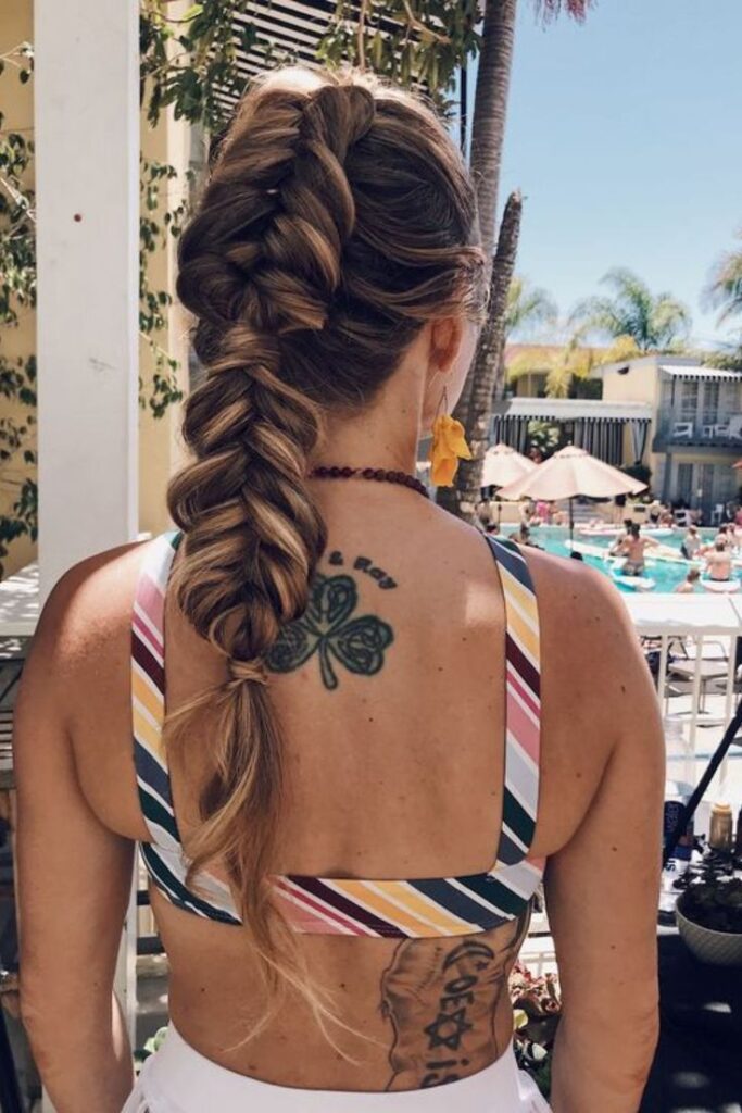 pool party hairstyle