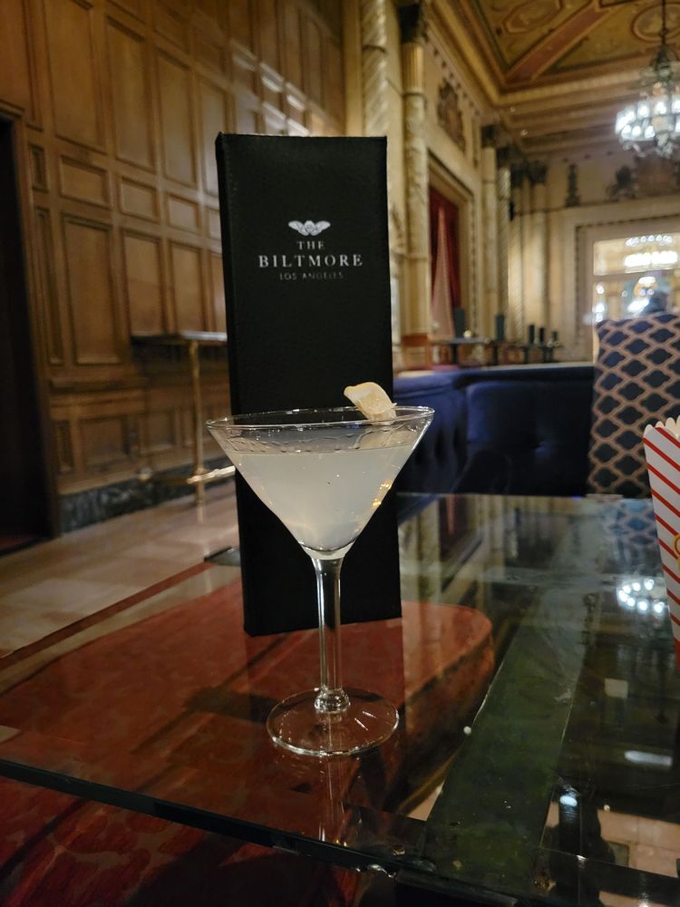 martini cocktail with The Biltmore check holder