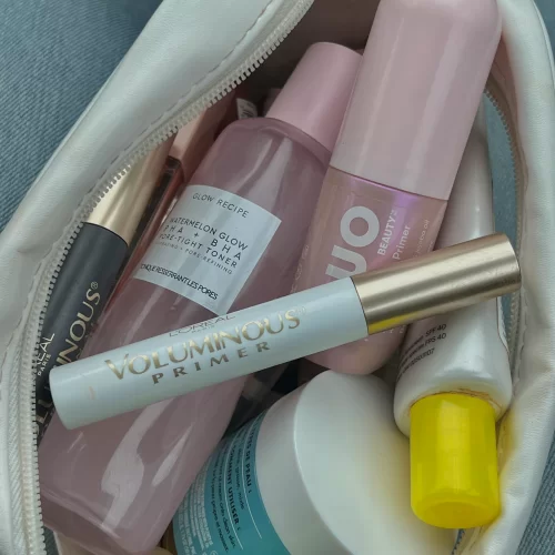 Minimalist Beauty Routine essentials in cosmetic bag